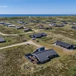 Henning - From The Sea By Interhome