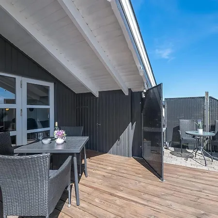 Henning - From The Sea By Interhome *